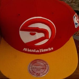 Mens Mitchell and Ness Atlanta Hawks Snapback hat